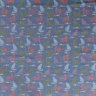 Tissu Jersey coton Bio envers molletonné Chats multicolore tachetés sur fond Bleu denim - Par 10 cm