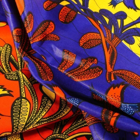 Tissu Wax africain N°601 Végétations sur fond Violet - Par 10 cm